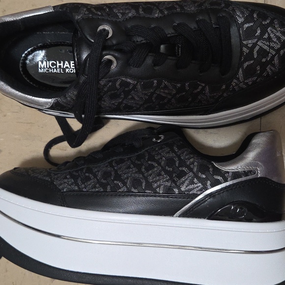 New Michael Kors Women's Black and Gray Platform Sneakers - Picture 3 of 8